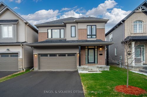 329 Finial Way, Nepean, ON, K2J6V9 | Card Image