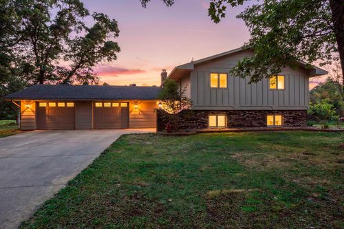 569 327th Avenue Ne, Cambridge, MN, 55008 | Card Image