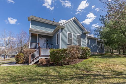 112-112 Periwinkle Dr, Middlebury, CT, 06762-3236 | Card Image