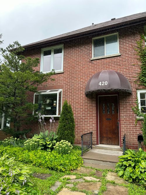 {{alt}} | Card Image