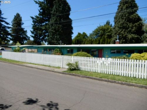 1492 Barton St, Eugene, OR, 97404-2801 | Card Image