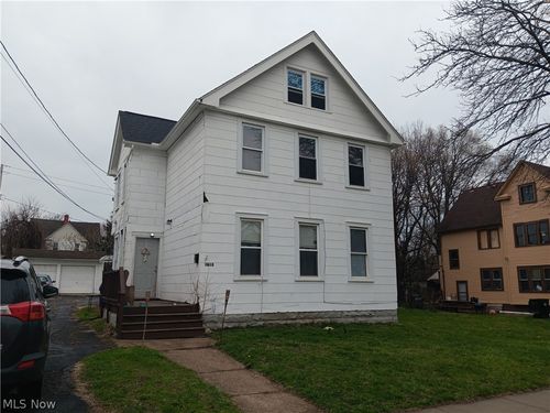 3618 W 49th St, Cleveland, OH, 44102-6046 | Card Image
