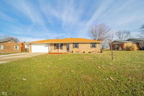 1312 E Central Ave, Greensburg, IN, 47240-2228 | Card Image