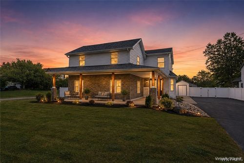 5113 William St, Lancaster, NY, 14086-9483 | Card Image