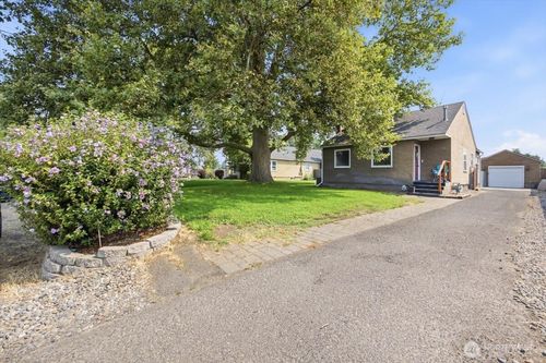2421 Plaza Way, Walla Walla, WA, 99362-9271 | Card Image