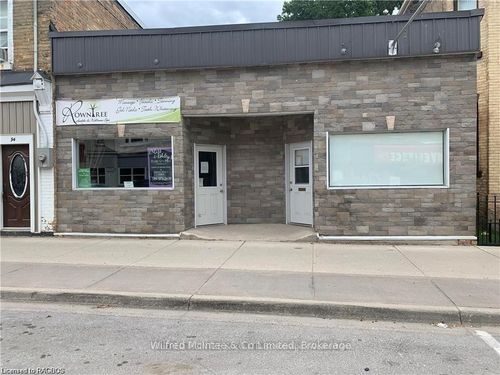 90 1st Ave S, Chesley, ON, N0G1L0 | Card Image