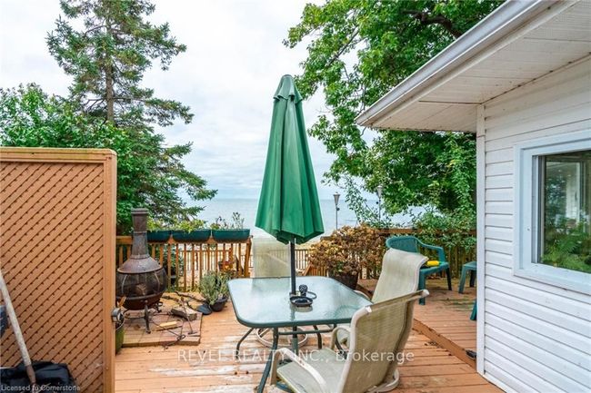 24 Lake Rd, House other with 2 bedrooms, 1 bathrooms and 2 parking in Selkirk ON | Image 34