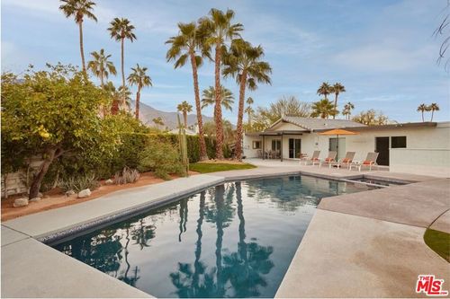 2291 E Calle Papagayo, Palm Springs, CA, 92262-6274 | Card Image