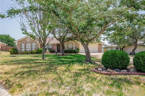 1903 Yellowstone Dr, Lampasas, TX, 76550-3491 | Card Image