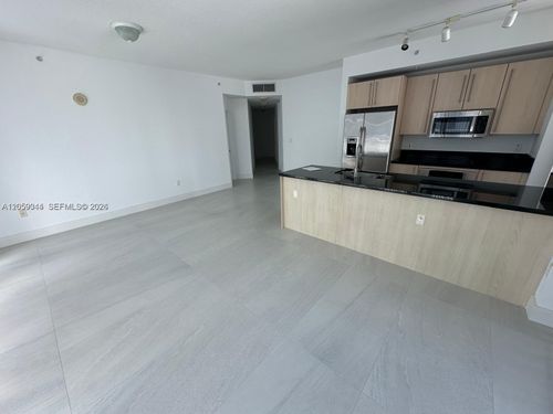 1720-n-1111 Sw 1st Ave, Miami, FL, 33130 | Card Image