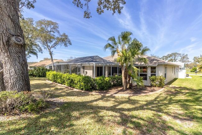 7472 Clearmeadow Dr, House other with 3 bedrooms, 2 bathrooms and null parking in SPRING HILL FL | Image 37