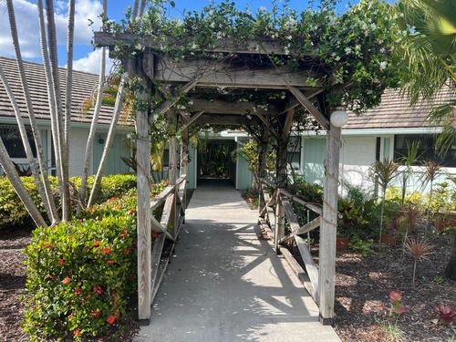 16d-1127 E Seminole Avenue, Jupiter, FL, 33477 | Card Image