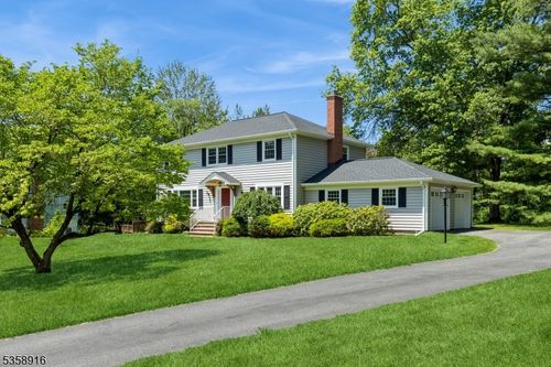11 Post Ter, Basking Ridge, NJ, 07920-2430 | Card Image
