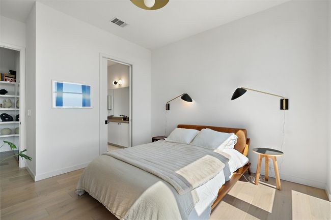 Primary Suite | Image 16