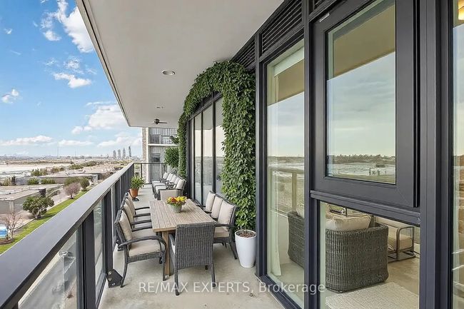 902 - 9000 Jane St, Condo with 2 bedrooms, 2 bathrooms and null parking in Concord ON | Image 24
