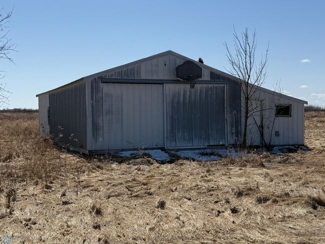 Pull Barn | Image 4