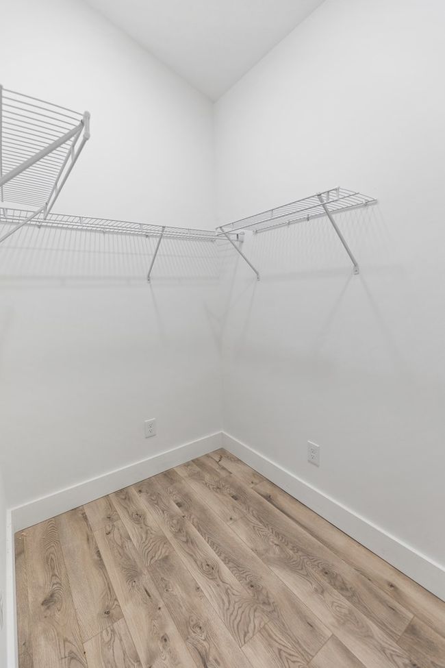 1807 Three Island Rd, Home with 3 bedrooms, 3 bathrooms and 5 parking in Walling TN | Image 8