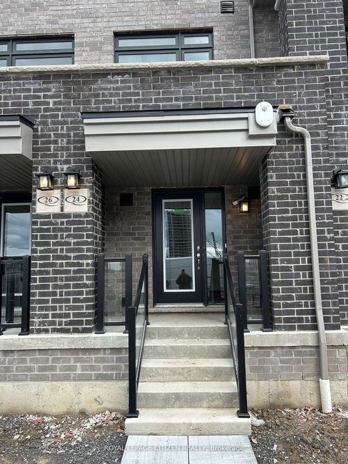 24 Esquire Way, Whitby, ON, L1R0S7 | Card Image
