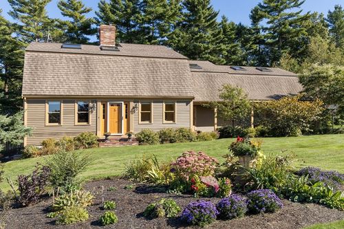 25 Dukes Brook Rd, Plympton, MA, 02367-1616 | Card Image