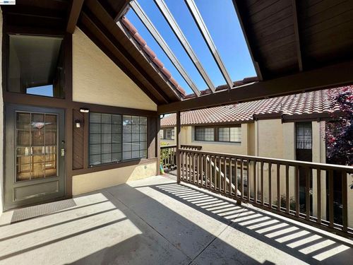 14382 Outrigger Dr, San Leandro, CA, 94577 | Card Image