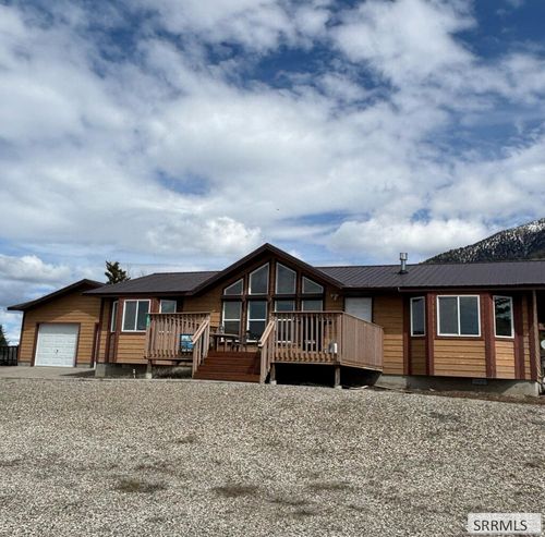 3675 Henrys Lake Cir, Island Park, ID, 83429-5057 | Card Image