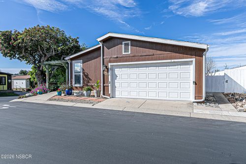 3985 Chatham Way, Santa Maria, CA, 93455-3462 | Card Image