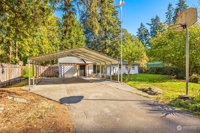 9817 Hipkins Road Sw, House other with 3 bedrooms, 1 bathrooms and 2 parking in Lakewood WA | Image 2