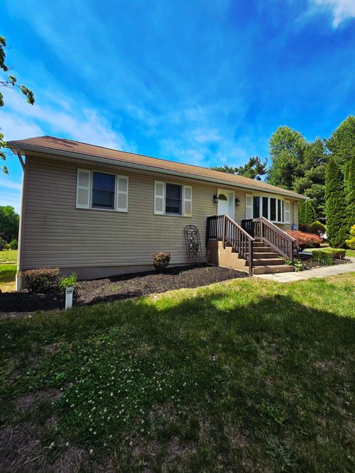 1685 State Highway 45, MULLICA HILL, NJ, 08062-4715 | Card Image