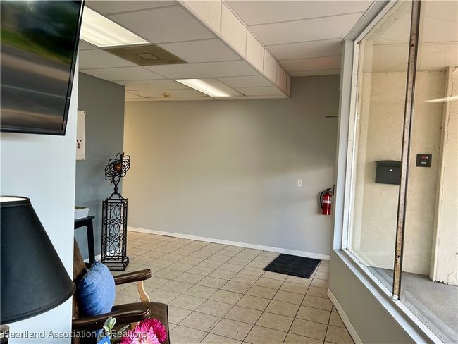 Office lobby | Image 18