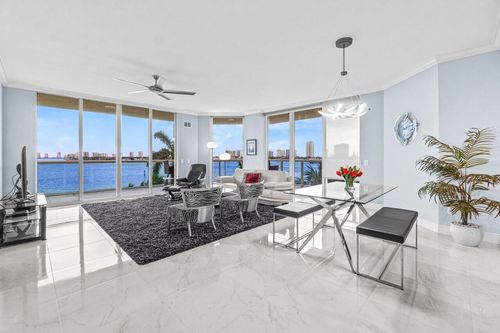 unit-406-2650 Lake Shore Dr, Riviera Beach, FL, 33404-4605 | Card Image
