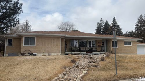 616 15th St, Rawlins, WY, 82301-5260 | Card Image