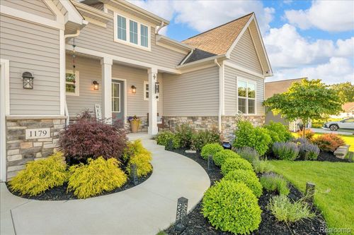 1179 Timberleaf Dr, Brighton, MI, 48114-6809 | Card Image