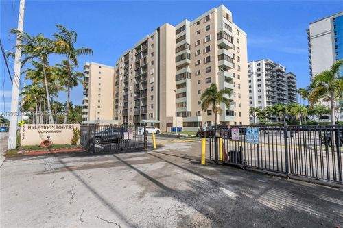 504-5055 Nw 7th St, Miami, FL, 33126-3424 | Card Image