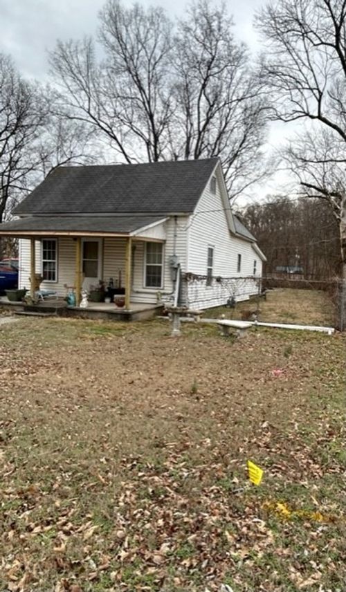 408 Oneida St, Seneca, MO, 64865-9481 | Card Image