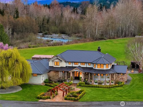231 River Run Rd, Sequim, WA, 98382-8266 | Card Image