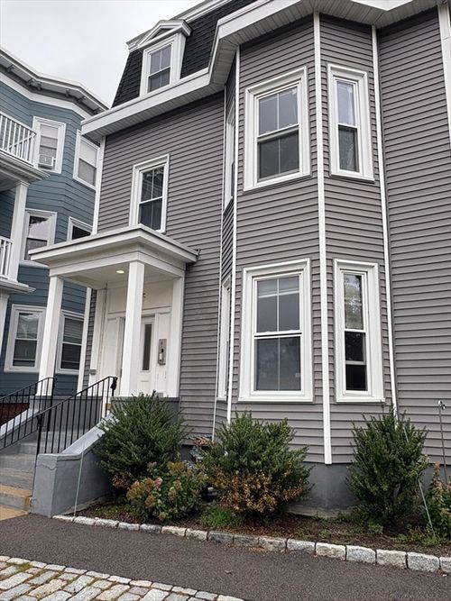 2-755 Somerville Ave, Somerville, MA, 02143-3584 | Card Image