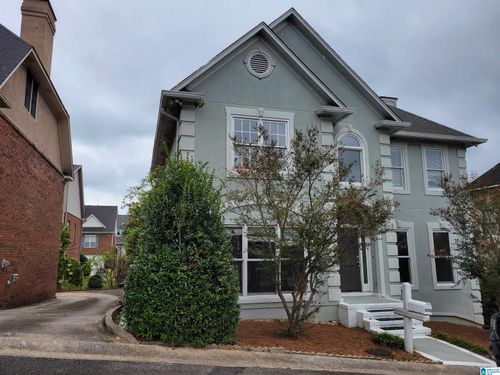 2826 Seven Oaks Cir, Vestavia Hills, AL, 35216-3198 | Card Image