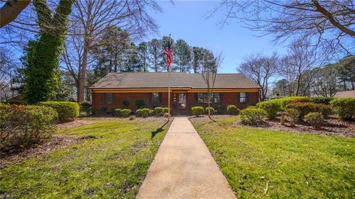 201 Arch Rd, Chesapeake, VA, 23322-6701 | Card Image