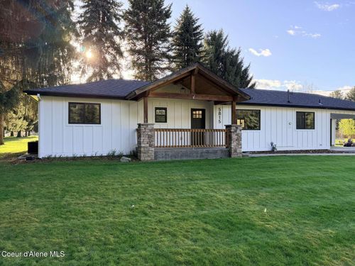 5815 N 17th St, Dalton Gardens, ID, 83815-9613 | Card Image