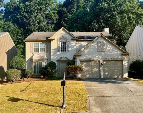 2555 Haddenham Ln Sw, Smyrna, GA, 30082-3677 | Card Image