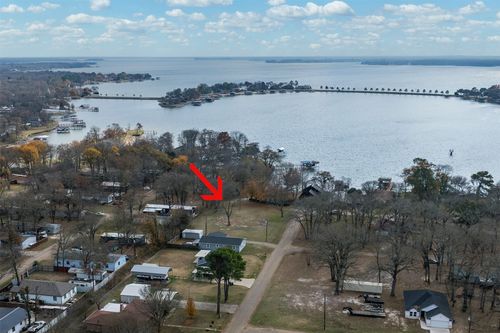 196 Scenic Dr, Mabank, TX, 75156-9166 | Card Image