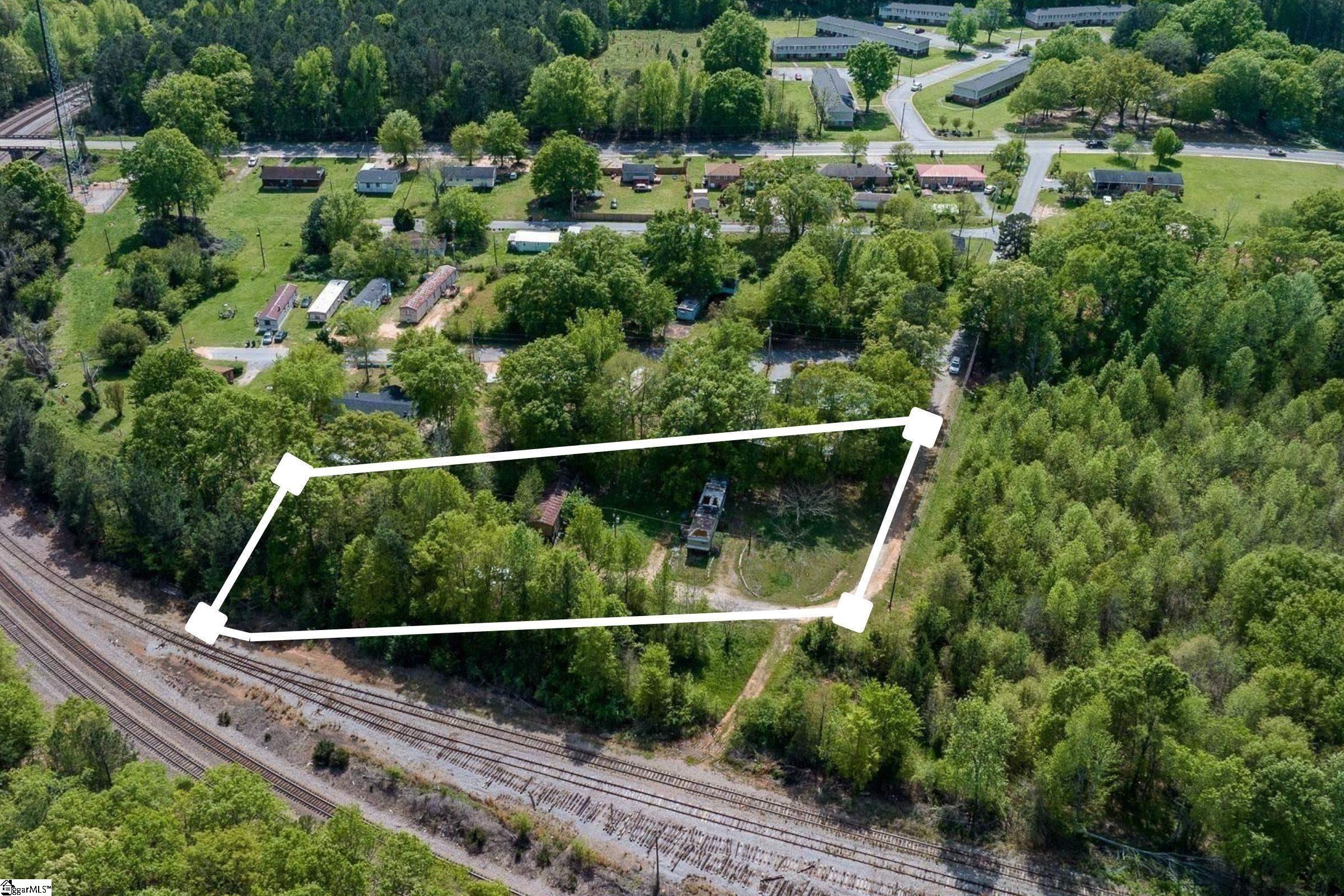 Land in Laurens