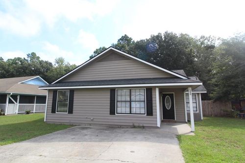 1330 Forest Lake Dr, Hinesville, GA, 31313-5349 | Card Image