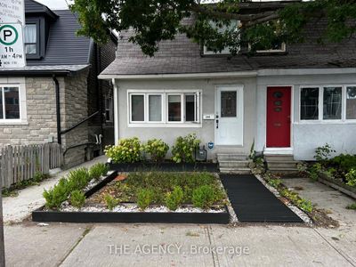 314 Weston Rd, Home with 5 bedrooms, 4 bathrooms and 2 parking in Toronto ON | Image 1