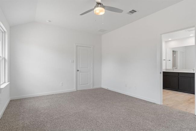*Images and 3D tour are for illustration only and options may vary from home as built. | Image 22
