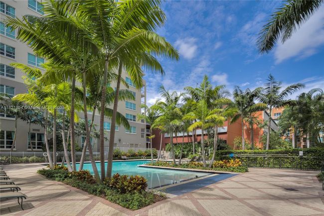 APT-626 - 2000 N Bayshore Dr, Condo with 1 bedrooms, 1 bathrooms and null parking in Miami FL | Image 20