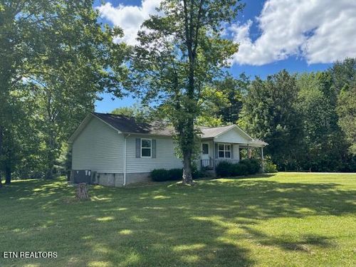 464 Fairview Drive, Crossville, TN, 38571 | Card Image
