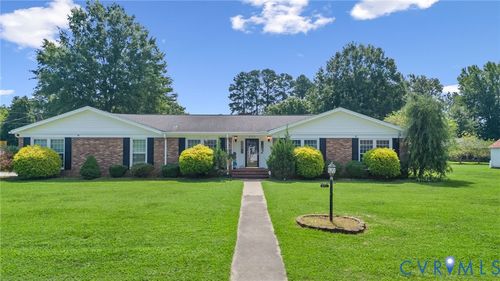 621 Tillar Ave, Emporia, VA, 23847-2543 | Card Image