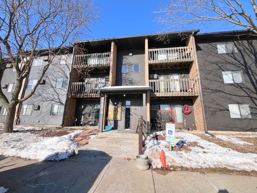 apt-204-615 Virginia Rd, Crystal Lake, IL, 60014-7972 | Card Image