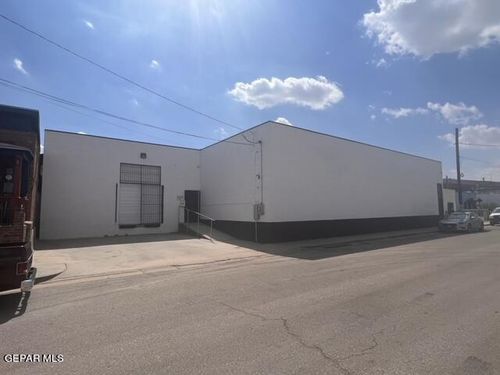 508 Canal Rd, El Paso, TX, 79901-2216 | Card Image